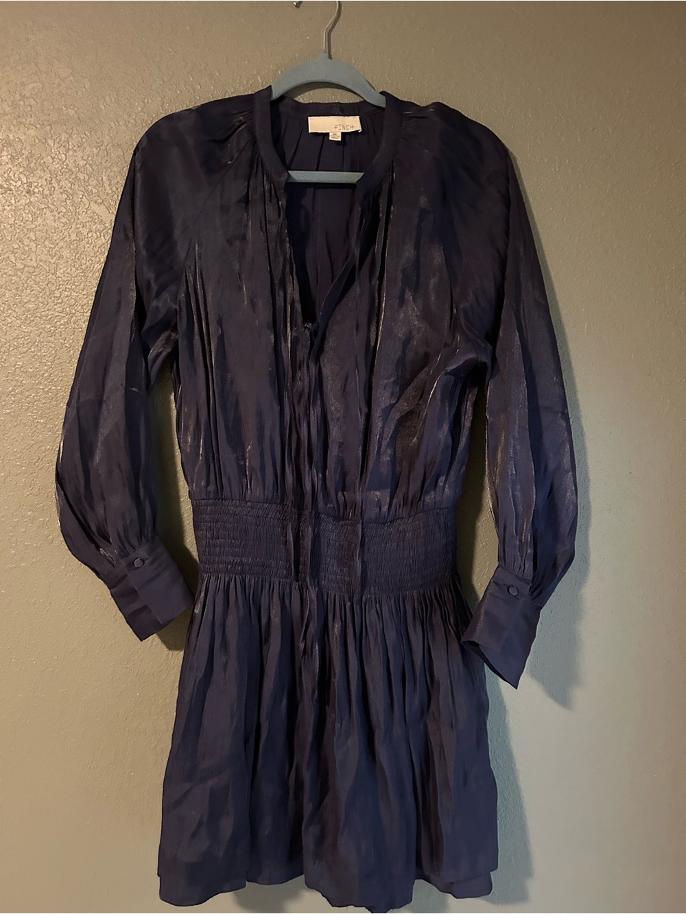 Navy blue mini dress with subtle shimmer, size M #mini #shimmer